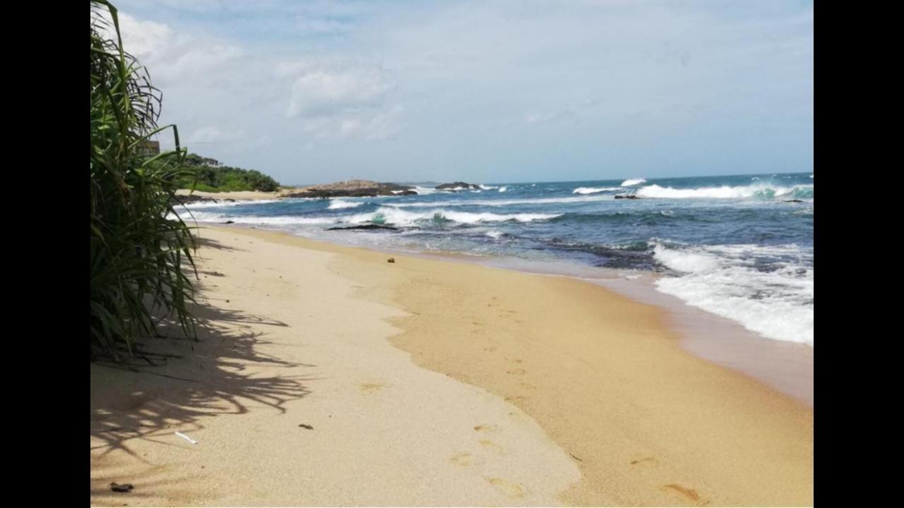 Turtles View Resort Tangalle Exterior foto